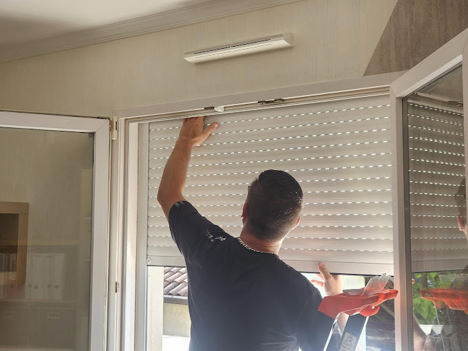TechniHomeServices-reparation-volet-fenetre-store2